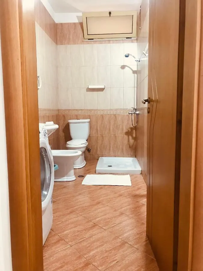 Albi Apartment 1 Vlore